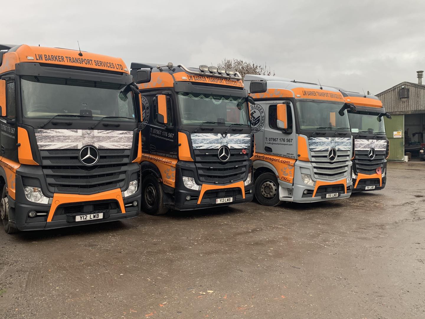 L.W. Barker Transport Services Hero Image 1